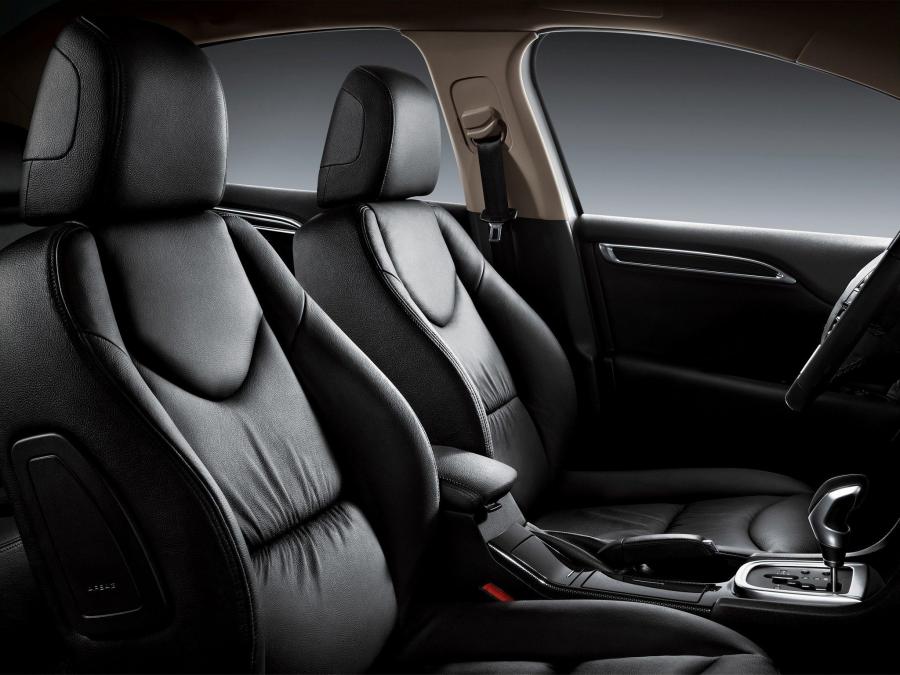  Citroen C4 L 2012 года  (фото 21 из 30)